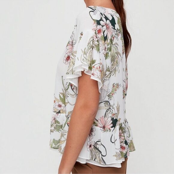 Aritzia L Little Moon Ruffle Sleeve Floral Peplum Blouse White Green - Picture 4 of 16